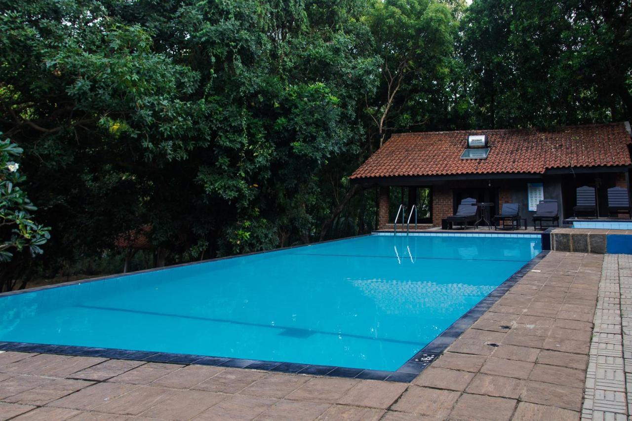 Amaranta Classic Retreat Bambaragaleyaya Ngoại thất bức ảnh